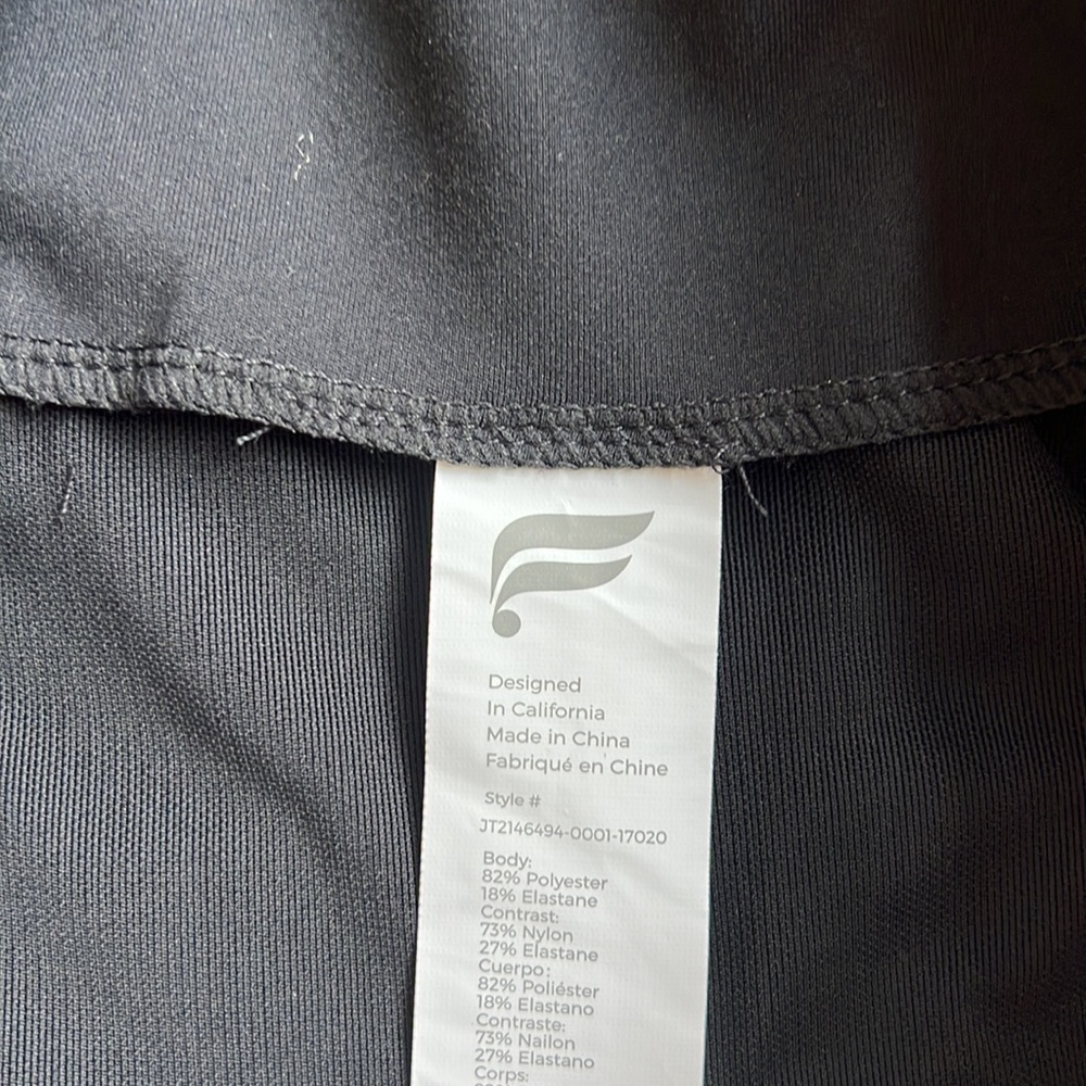 Black Fabletics Trinity Performance Jacket.  In perfect condition. Very soft - Picture 3 of 6